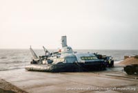 BH7 being moved to The Hovercraft Museum